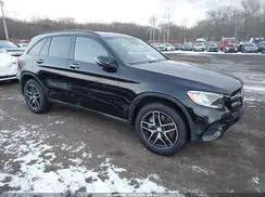 WDC0G4KB1GF029946 2016 MERCEDES-BENZ GLC