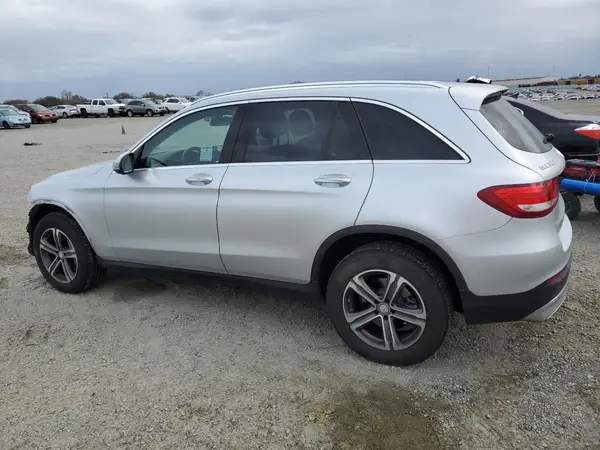 WDC0G4KB1GF063269 2016 MERCEDES-BENZ GLC - Image 2