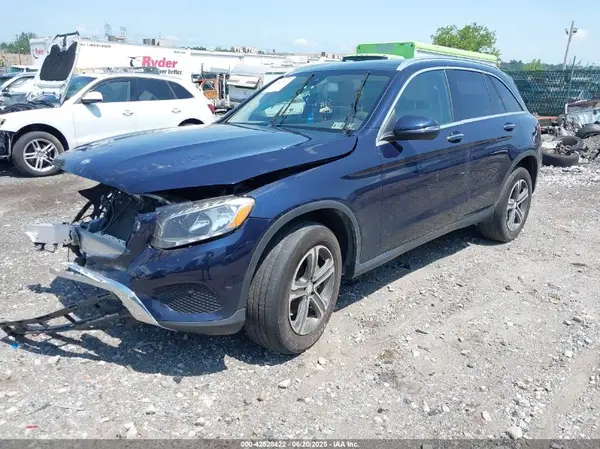 WDC0G4KB1GF069170 2016 MERCEDES-BENZ GLC - Image 2