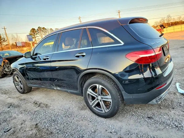 WDC0G4KB1GF083649 2016 MERCEDES-BENZ GLC - Image 2