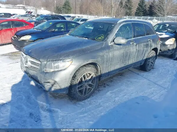 WDC0G4KB1GF089337 2016 MERCEDES-BENZ GLC - Image 2