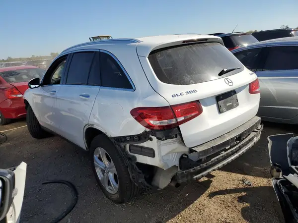 WDC0G4KB1GF101261 2016 MERCEDES-BENZ GLC - Image 2