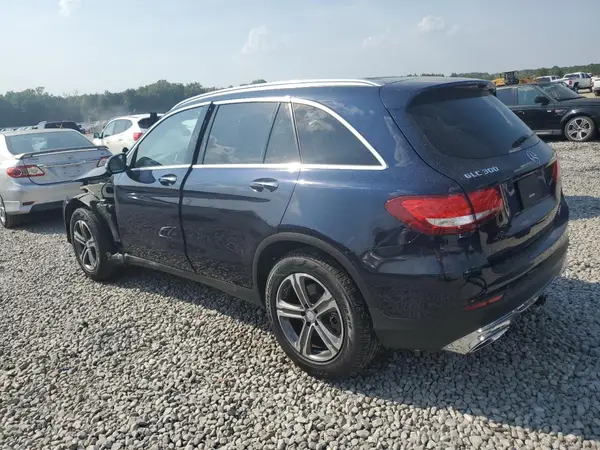 WDC0G4KB1GF111014 2016 MERCEDES-BENZ GLC - Image 2