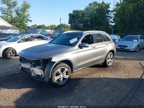 WDC0G4KB1HF163275 2017 MERCEDES-BENZ GLC - Image 2