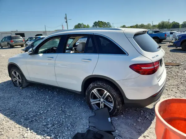 WDC0G4KB1HF168850 2017 MERCEDES-BENZ GLC - Image 2