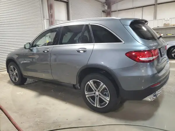 WDC0G4KB1HF193862 2017 MERCEDES-BENZ GLC - Image 2