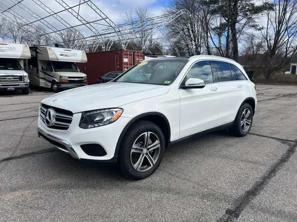 WDC0G4KB1HF194283 2017 MERCEDES-BENZ GLC - Image 2