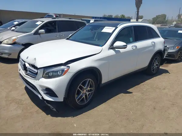 WDC0G4KB1HF200339 2017 MERCEDES-BENZ GLC - Image 2