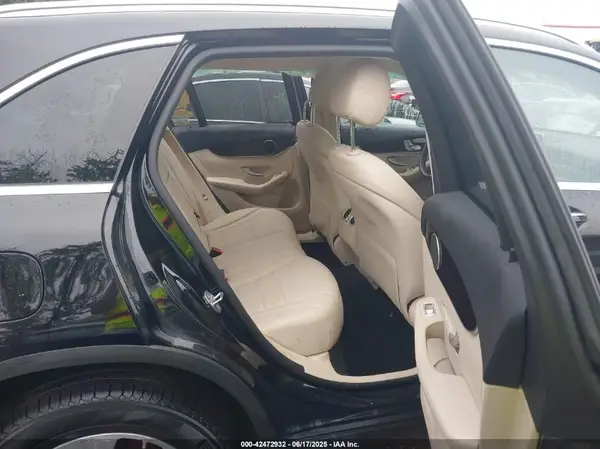 WDC0G4KB1HF220798 2017 MERCEDES-BENZ GLC - Image 8