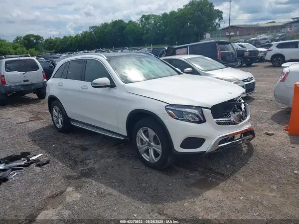 WDC0G4KB1HF221711 2017 MERCEDES-BENZ GLC - Image 1