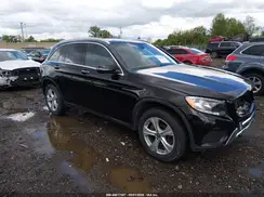 WDC0G4KB1HF254322 2017 MERCEDES-BENZ GLC