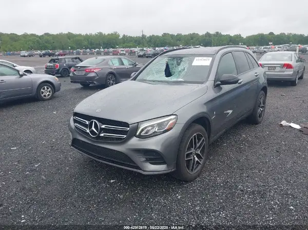 WDC0G4KB1HV006822 2017 MERCEDES-BENZ GLC - Image 2