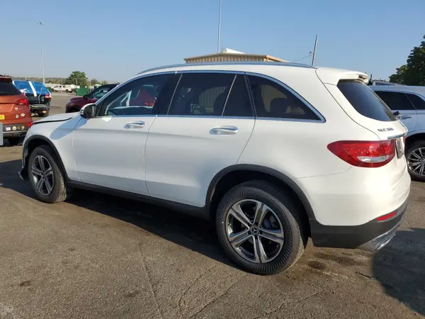WDC0G4KB1HV011647 2017 MERCEDES-BENZ GLC - Image 2