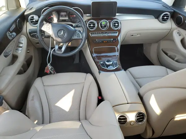 WDC0G4KB1HV011647 2017 MERCEDES-BENZ GLC - Image 8