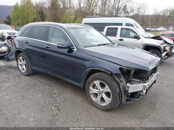 WDC0G4KB1JV031127 2018 MERCEDES-BENZ GLC - Image 1