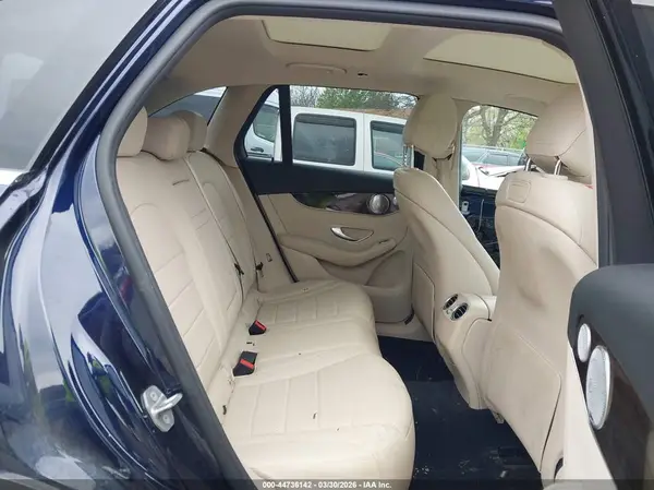 WDC0G4KB1JV031127 2018 MERCEDES-BENZ GLC - Image 8