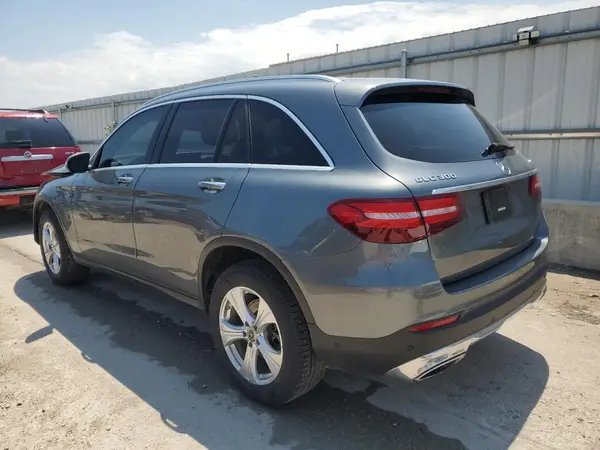 WDC0G4KB1JV040507 2018 MERCEDES-BENZ GLC - Image 2
