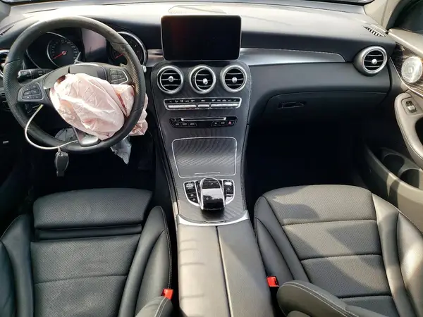 WDC0G4KB1JV048963 2018 MERCEDES-BENZ GLC - Image 8