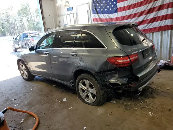 WDC0G4KB1JV073183 2018 MERCEDES-BENZ GLC - Image 2