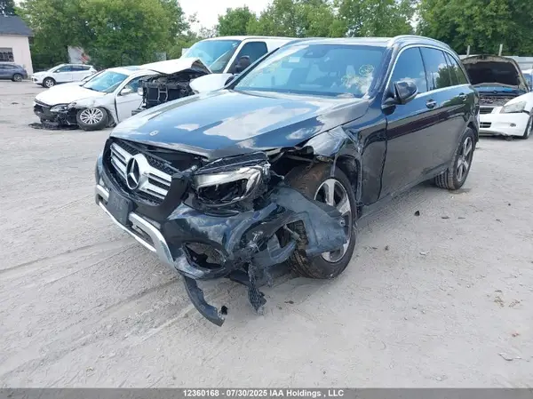 WDC0G4KB1JV086242 2018 MERCEDES-BENZ GLC - Image 2