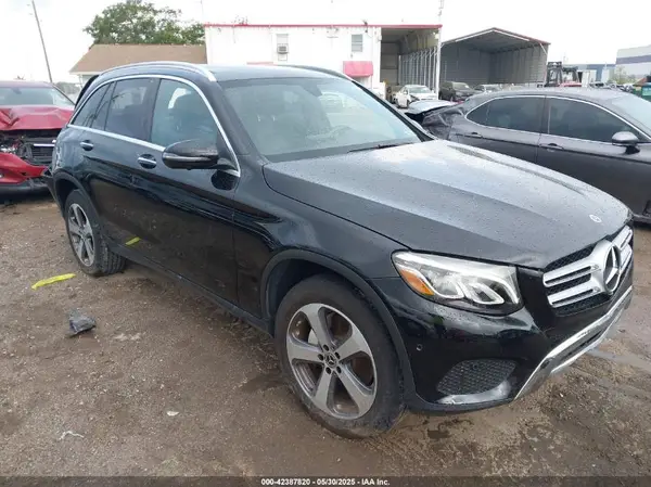 WDC0G4KB1JV087942 2018 MERCEDES-BENZ GLC - Image 1