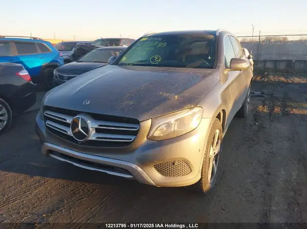 WDC0G4KB1JV110037 2018 MERCEDES-BENZ GLC - Image 2