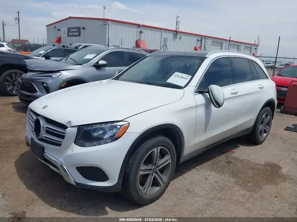 WDC0G4KB1KF484997 2019 MERCEDES-BENZ GLC - Image 2