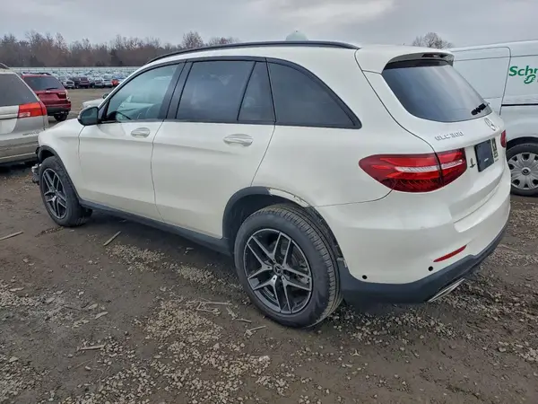WDC0G4KB1KF531168 2019 MERCEDES-BENZ GLC - Image 2