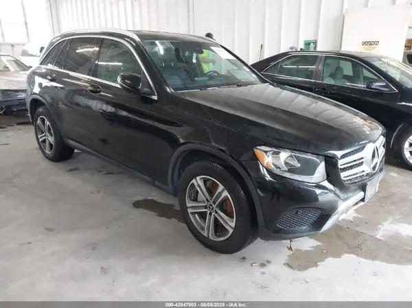 WDC0G4KB1KF559150 2019 MERCEDES-BENZ GLC - Image 1