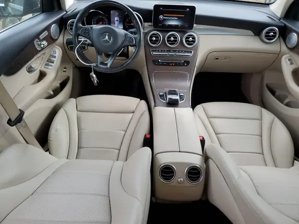 WDC0G4KB1KF670877 2019 MERCEDES-BENZ GLC - Image 8