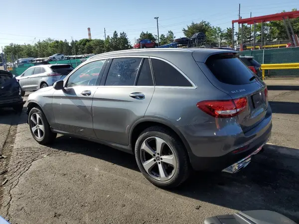 WDC0G4KB1KV128815 2019 MERCEDES-BENZ GLC - Image 2