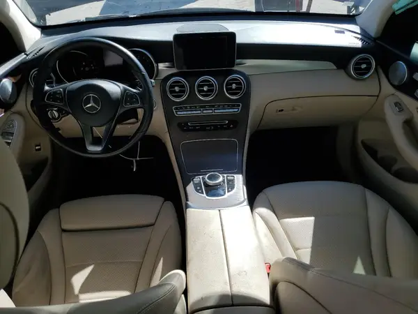 WDC0G4KB1KV154105 2019 MERCEDES-BENZ GLC - Image 8