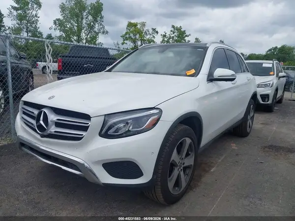 WDC0G4KB1KV167663 2019 MERCEDES-BENZ GLC - Image 2