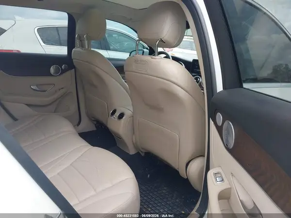 WDC0G4KB1KV167663 2019 MERCEDES-BENZ GLC - Image 8