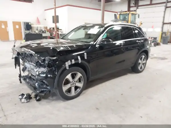 WDC0G4KB1KV171258 2019 MERCEDES-BENZ GLC - Image 2