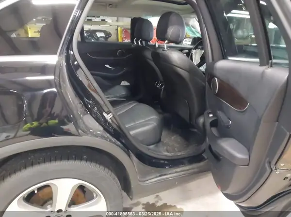 WDC0G4KB1KV171258 2019 MERCEDES-BENZ GLC - Image 8