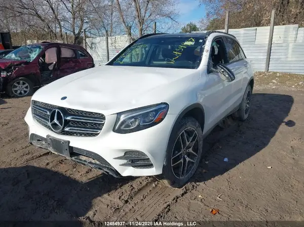 WDC0G4KB1KV173396 2019 MERCEDES-BENZ GLC - Image 2