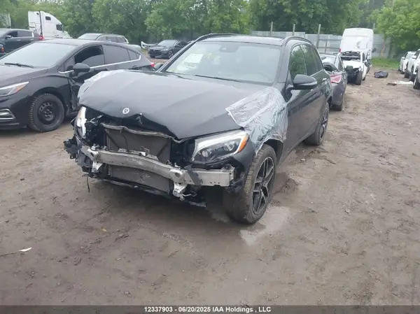 WDC0G4KB1KV173933 2019 MERCEDES-BENZ GLC - Image 2