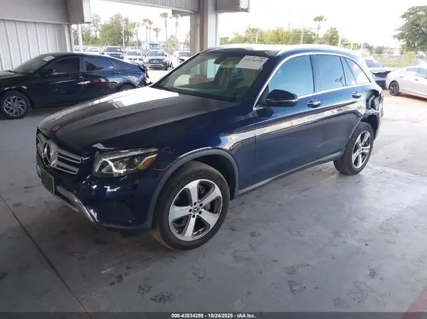 WDC0G4KB1KV176573 2019 MERCEDES-BENZ GLC - Image 2