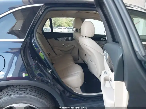 WDC0G4KB1KV176573 2019 MERCEDES-BENZ GLC - Image 8