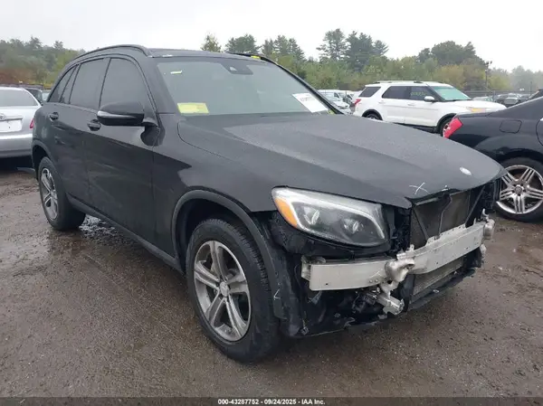 WDC0G4KB2GF007664 2016 MERCEDES-BENZ GLC - Image 1