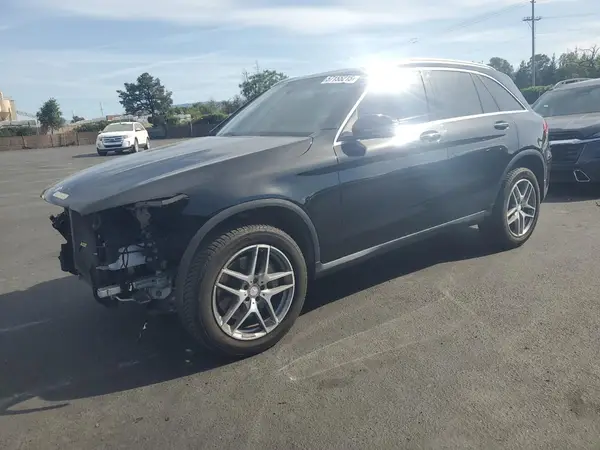 WDC0G4KB2GF013819 2016 MERCEDES-BENZ GLC - Image 1
