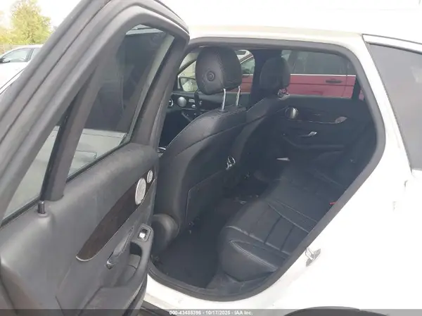 WDC0G4KB2GF037456 2016 MERCEDES-BENZ GLC - Image 8