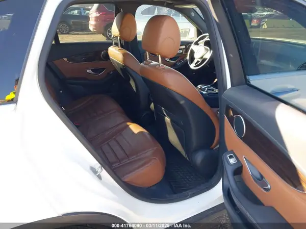 WDC0G4KB2GF053060 2016 MERCEDES-BENZ GLC - Image 8