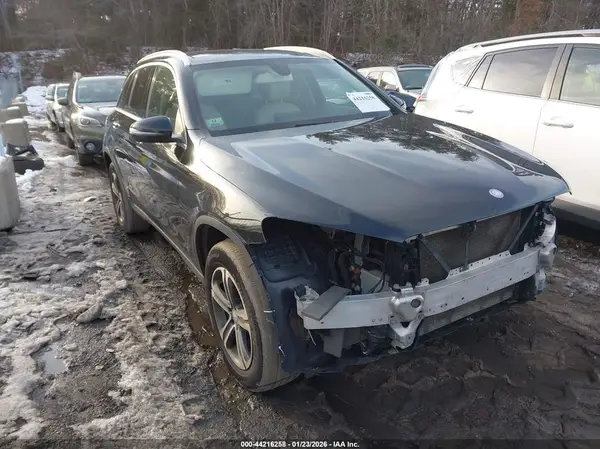 WDC0G4KB2GF071283 2016 MERCEDES-BENZ GLC - Image 1