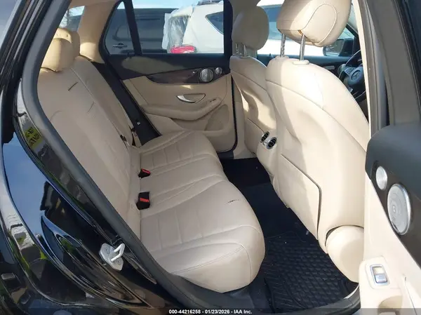 WDC0G4KB2GF071283 2016 MERCEDES-BENZ GLC - Image 8