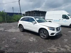 WDC0G4KB2GF074734 2016 MERCEDES-BENZ GLC