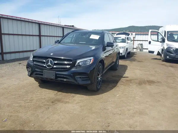WDC0G4KB2GF080517 2016 MERCEDES-BENZ GLC - Image 2