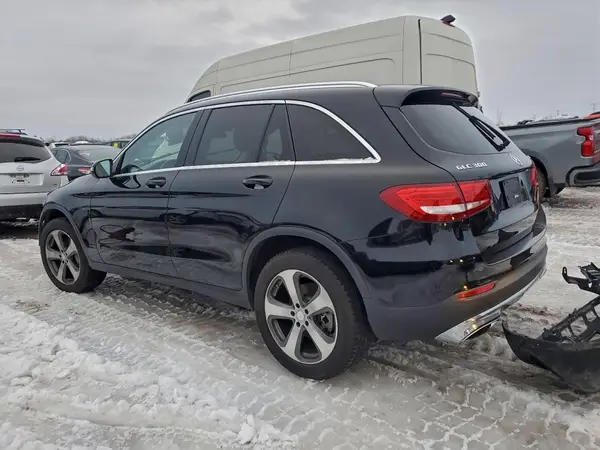 WDC0G4KB2GF084230 2016 MERCEDES-BENZ GLC - Image 2