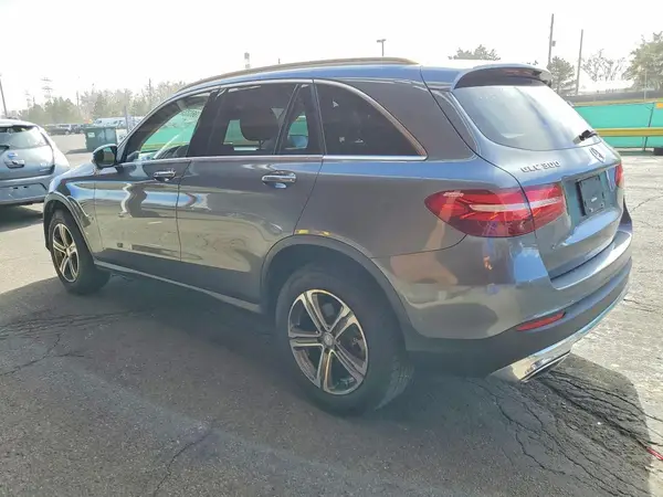 WDC0G4KB2GF088617 2016 MERCEDES-BENZ GLC - Image 2
